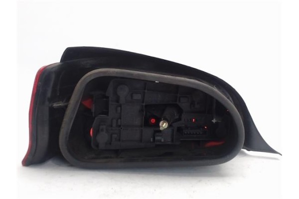 Recambio de piloto trasero derecho para citroen saxo referencia OEM IAM 6351F7  
