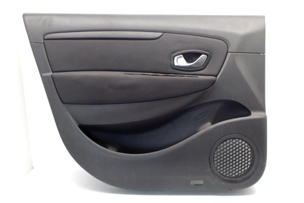 Recambio de altavoz puerta delantero izquierda para renault grand scénic ii (jm0/1_) 1.9 dci (jm14) referencia OEM IAM   