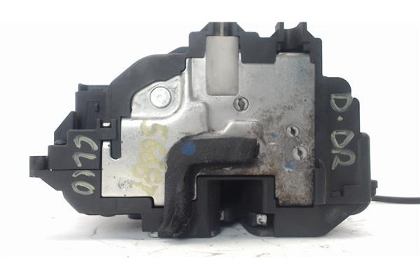 Recambio de cierre electromagnetico delantero derecho para renault clio iii 1.5 dci referencia OEM IAM 8200300127  