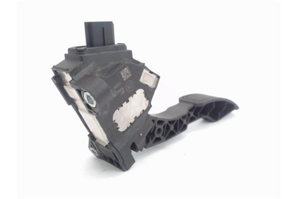 Recambio de pedal acelerador para toyota verso (aur2/zgr2) 2.0 d-4d referencia OEM IAM 7811002020  