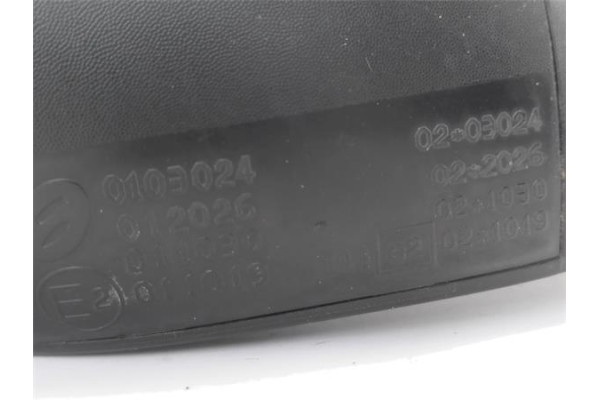 Recambio de retrovisor electrico izquierdo para citroen c3 1.1 i referencia OEM IAM 8151GA  