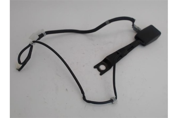 Recambio de anclaje cinturon delantero derecho para toyota verso (aur2/zgr2) 2.0 d-4d referencia OEM IAM 1061222  