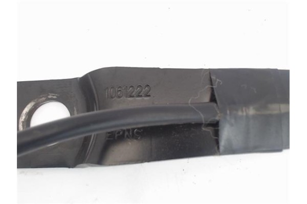 Recambio de anclaje cinturon delantero derecho para toyota verso (aur2/zgr2) 2.0 d-4d referencia OEM IAM 1061222  