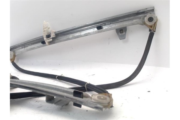 Recambio de elevalunas electrico delantero derecho para citroen xsara picasso 2.0 hdi referencia OEM IAM 9222G0  
