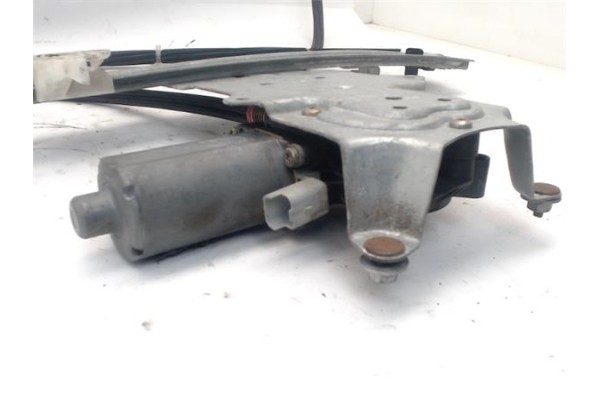 Recambio de elevalunas electrico delantero derecho para citroen xsara picasso 2.0 hdi referencia OEM IAM 9222G0  