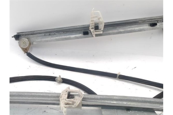 Recambio de elevalunas electrico delantero derecho para citroen xsara picasso 2.0 hdi referencia OEM IAM 9222G0  