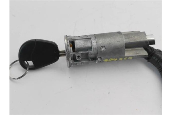 Recambio de llave para fiat i scudo (222) 2.0 jtd familiar (5 asientos) referencia OEM IAM 1476387077 1476388077 