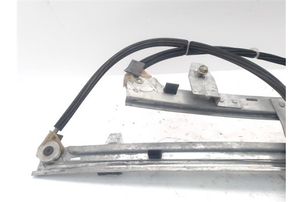 Recambio de elevalunas electrico delantero derecho para citroen xsara picasso 2.0 hdi referencia OEM IAM 9222G0  