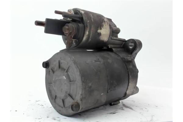 Recambio de motor arranque para renault clio i fase iii 1.4 rt referencia OEM IAM 8200266777  8200049826 , RENAULT | 8200082782 