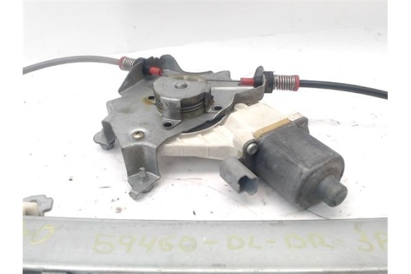 Recambio de elevalunas electrico delantero derecho para nissan micra (k12e) 1.2 16v referencia OEM IAM 80700BC400  