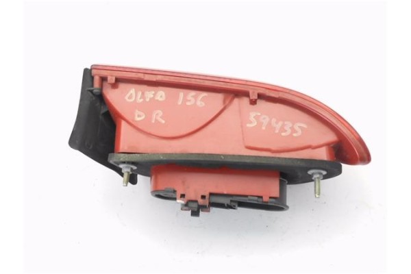 Recambio de piloto trasero derecho para alfa romeo 156 (116) 2.4 jtd referencia OEM IAM 60620136  