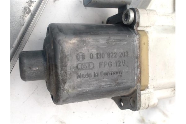 Recambio de elevalunas electrico delantero derecho para nissan micra (k12e) 1.2 16v referencia OEM IAM 80700BC400  
