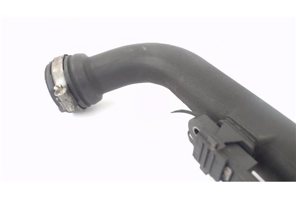 Recambio de tubo intercooler para renault megane ii (bm0/1_, cm0/1_) 1.9 dci (bm0g, cm0g) referencia OEM IAM 8200700172  