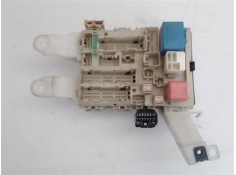 Recambio de caja fusibles/rele para toyota verso (aur2/zgr2) 2.0 d-4d referencia OEM IAM 827300f051c  