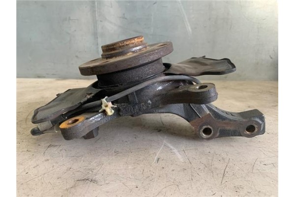 Recambio de mangueta delantero izquierda para suzuki swift iii (sg) 1.5 referencia OEM IAM 4515162J10  