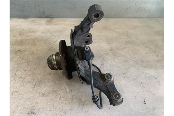 Recambio de mangueta delantero derecha para opel corsa c 1.4 referencia OEM IAM 308039 9156141 
