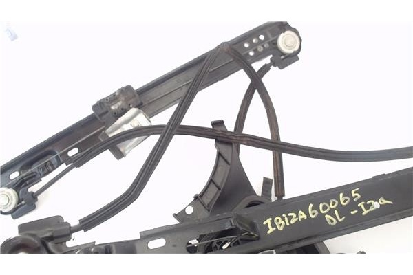 Recambio de mecanismo elevalunas delantero izquierdo para seat ibiza berlina (6j5) 1.6 tdi referencia OEM IAM 6J4837401J  