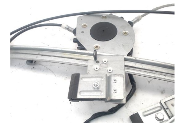 Recambio de elevalunas electrico delantero izquierdo para seat ibiza (6k1) 1.4 referencia OEM IAM 6K4837401P  