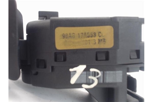 Recambio de mando limpiaparabrisas para ford focus berlina (cak) referencia OEM IAM 98AG17A553CC  1097541 , FORD