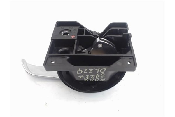 Recambio de manilla int. puerta delantero izquierda para fiat 500x (334) 1.6 urban referencia OEM IAM 735610512  