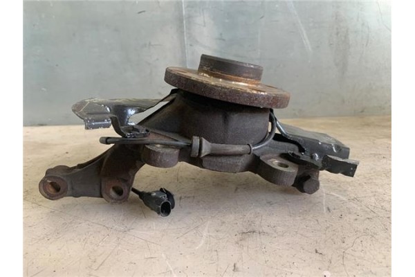 Recambio de mangueta delantero izquierda para peugeot bipper 1.4 básico referencia OEM IAM 3646 A1  