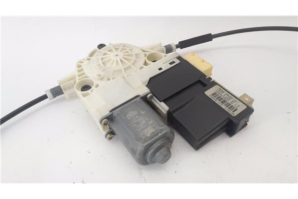 Recambio de mecanismo elevalunas delantero izquierdo para citroen c4 coupe 1.6 vtr plus referencia OEM IAM 9221AS 996385101 