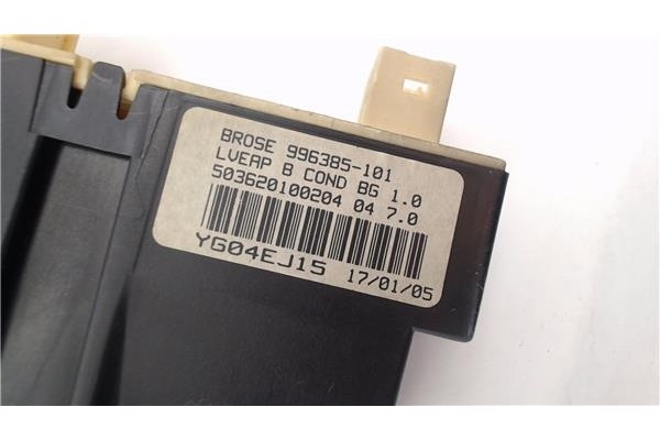 Recambio de mecanismo elevalunas delantero izquierdo para citroen c4 coupe 1.6 vtr plus referencia OEM IAM 9221AS 996385101 