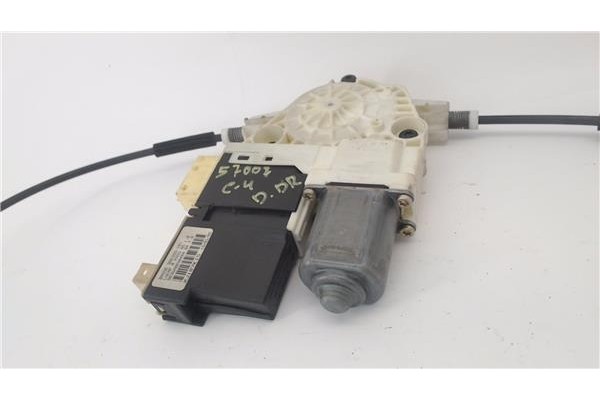 Recambio de mecanismo elevalunas delantero derecho para citroen c4 coupe 1.6 vtr plus referencia OEM IAM 9222AS  