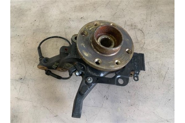 Recambio de mangueta delantero derecha para renault captur i 0.9 zen referencia OEM IAM 400148079R  