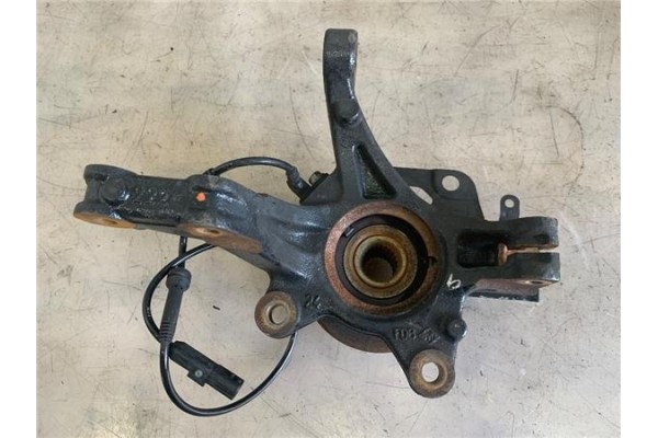 Recambio de mangueta delantero derecha para renault captur i 0.9 zen referencia OEM IAM 400148079R  