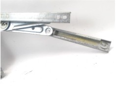 Recambio de elevalunas electrico trasero derecho para kia sorento (bl) 2.5 crdi referencia OEM IAM 83402300  