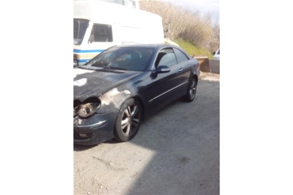 mercedes-benz clk (bm 209) coupe del año 2007