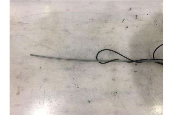 Recambio de antena electrica para suzuki baleno berlina (sy/eg) 1.6 i 16v referencia OEM IAM 3925060G00  