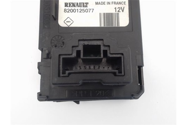 Recambio de llave para renault scenic ii (jm) 1.9 exception referencia OEM IAM 8200125077 S118539002A  Recambio de llave para renault scenic ii (jm) 1.9 exception referencia OEM IAM 8200125077 S118539002A