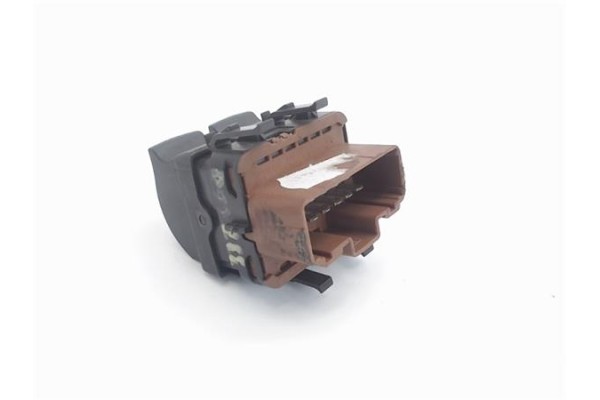 Recambio de mando elevalunas para renault megane ii berlina 5p referencia OEM IAM   