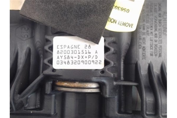 Recambio de airbag volante para renault megane ii berlina 5p referencia OEM IAM 8200301516A 0348320900922 