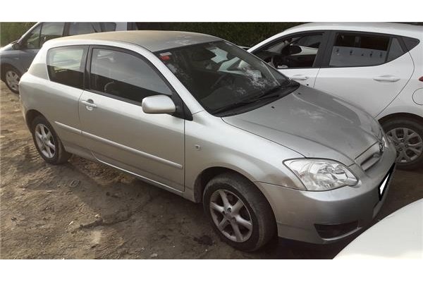 toyota corolla (e12) del año 2004 toyota corolla (e12) del año 2004