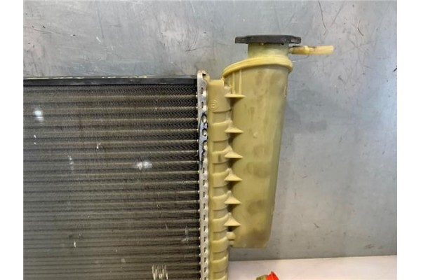 Recambio de radiador para peugeot 306 3/5 pt. (s1) 1.6 xn referencia OEM IAM 133045  