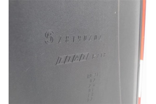 Recambio de piloto trasero derecho para fiat stilo (192) multi wagon 1.9 jtd referencia OEM IAM 46758986  