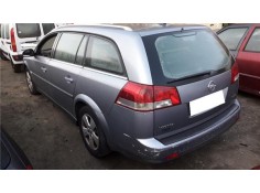 opel vectra c berlina del año 2004