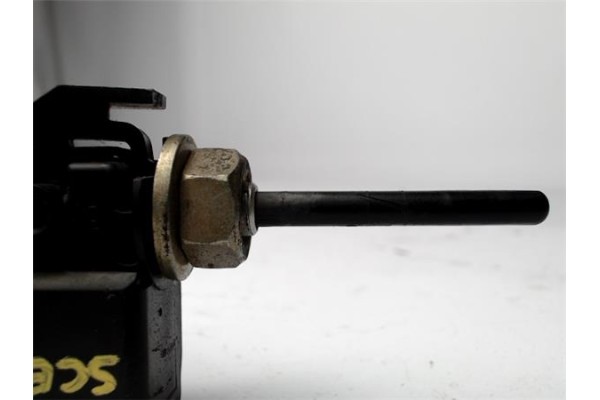 Recambio de motor cierre centralizado para renault scenic ii (jm) 1.5 grand confort dynamique referencia OEM IAM 8200313376  