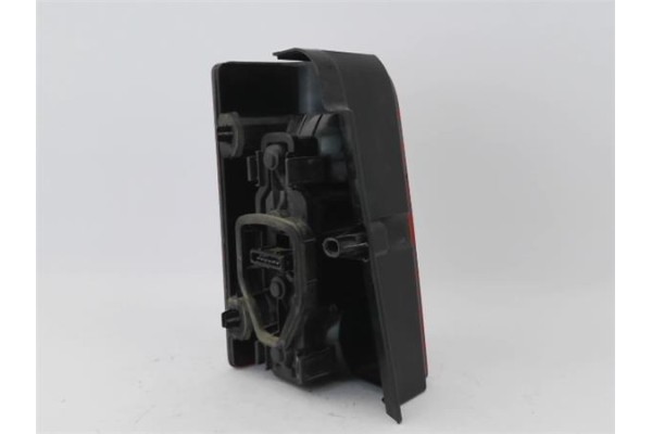 Recambio de piloto trasero derecho para peugeot partner (s1) 1.9 break referencia OEM IAM 6351EC  