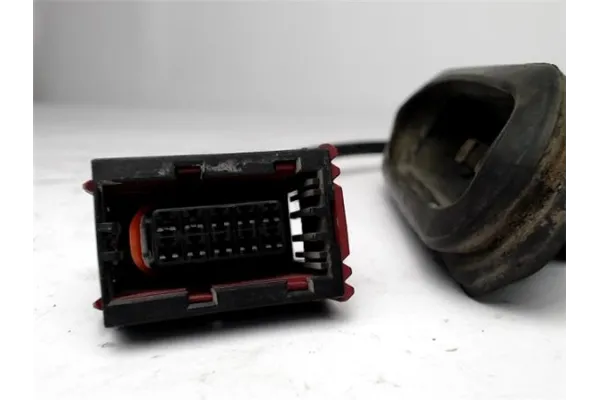 Recambio de cableado habitaculo para fiat ducato 3 combi 30 2.2 100 referencia OEM IAM 1348484080  