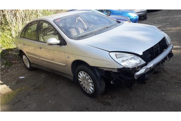 citroen c5 berlina del año 2001