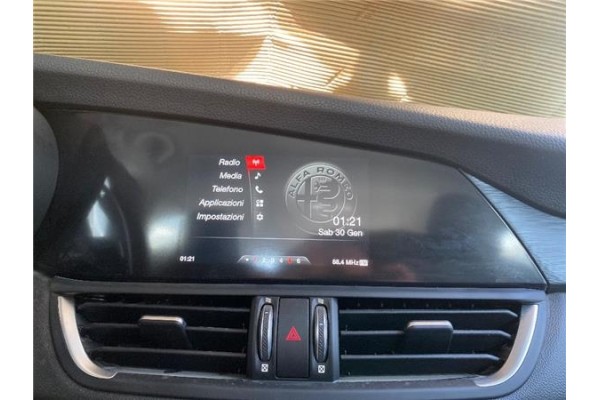 Recambio de display para alfa romeo giulia (952) 2.0 super referencia OEM IAM   