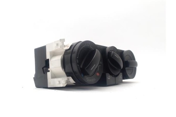 Recambio de mandos calefaccion / a.a. para volkswagen polo iv (9n1) 1.4 tdi referencia OEM IAM 6Q0820045E  
