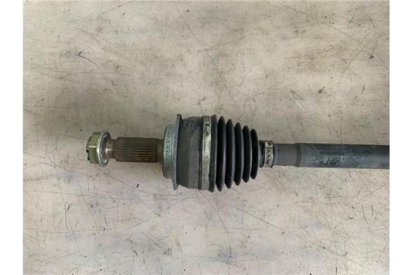 Recambio de palier trasero izquierdo para mercedes-benz vito / mixto furgón (w639) 115 cdi referencia OEM IAM A6393501910 T78169