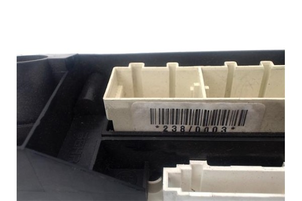 Recambio de mandos calefaccion / a.a. para volkswagen polo iv (9n1) 1.4 tdi referencia OEM IAM 6Q0820045E  
