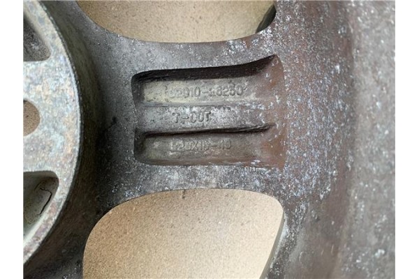 Recambio de llanta para hyundai terracan (hp) referencia OEM IAM   
