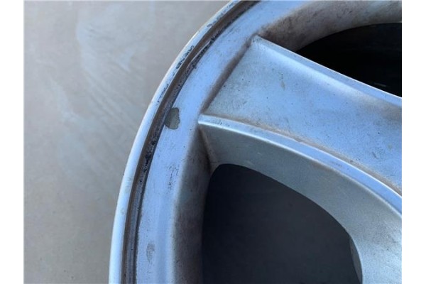 Recambio de llanta para hyundai terracan (hp) referencia OEM IAM   